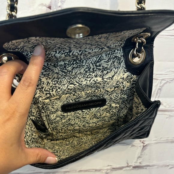 REBECCA MINKOFF Quilted Mini Affair Crossbody Bag in black - Picture 5 of 8